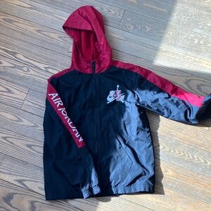 Boys Nike Air Jordan windbreaker size 12-13